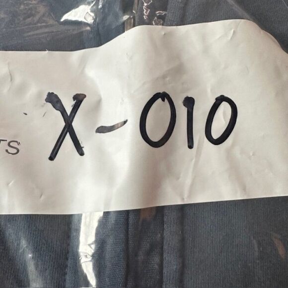 Tommy Bahama Deep Pacific Blue LS Quarter Zip Lightweight Jacket in Size Medium - Picture 6 of 6